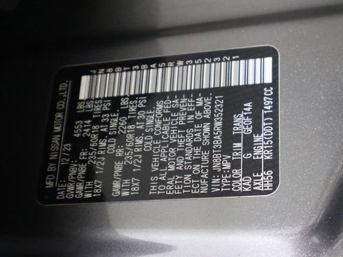 Used 2024 Nissan Rogue SV FWD image 39