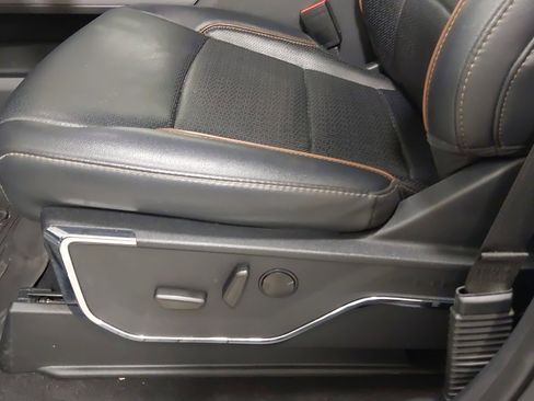 Used 2024 Ford F150 Lariat image 22