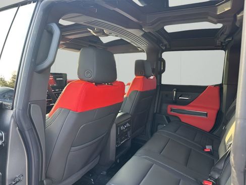 New 2026 GMC Hummer EV 3X w/ Carbon Fiber Edition Package AWD/4WD image 23