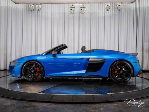 Used 2023 Audi R8 V10 performance RWD image 12
