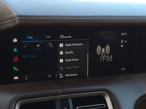 Used 2020 Porsche Taycan Turbo image 41