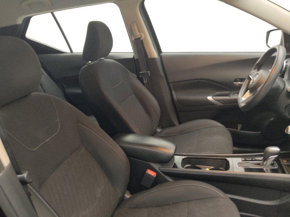 Used 2023 Nissan Kicks SV FWD image 21