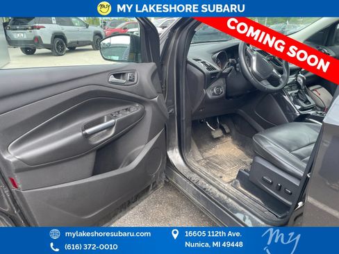 Used 2015 Ford Escape Titanium AWD/4WD image 7