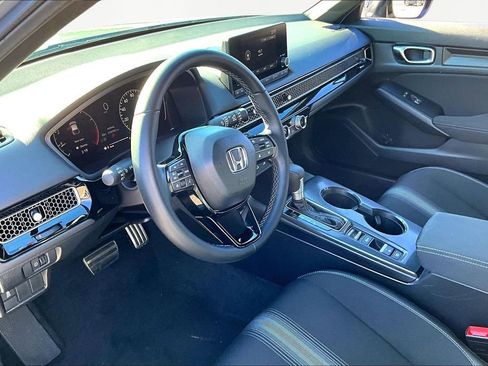 Certified 2025 Honda Civic Sport image 12