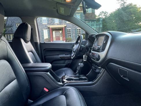 Used 2016 GMC Canyon SLT AWD/4WD image 20