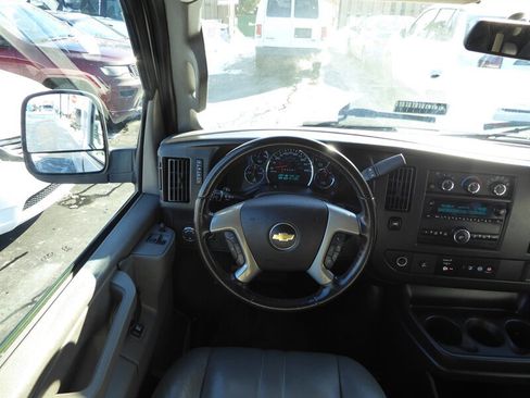 Used 2017 Chevrolet Express 2500 LS image 10