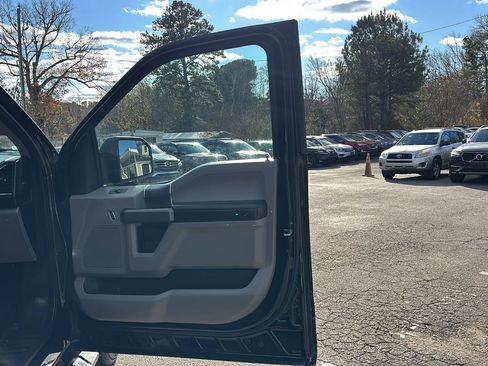 Used 2016 Ford F150 XLT w/ Equipment Group 302A Luxury image 23