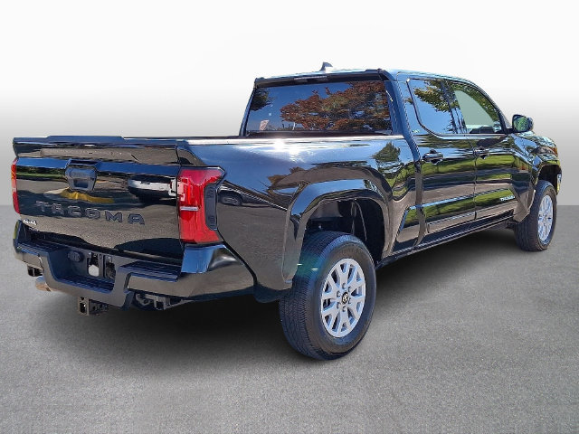 Used 2025 Toyota Tacoma SR5 AWD/4WD image 4