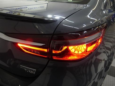 Used 2021 MAZDA MAZDA6 Carbon Edition FWD image 16