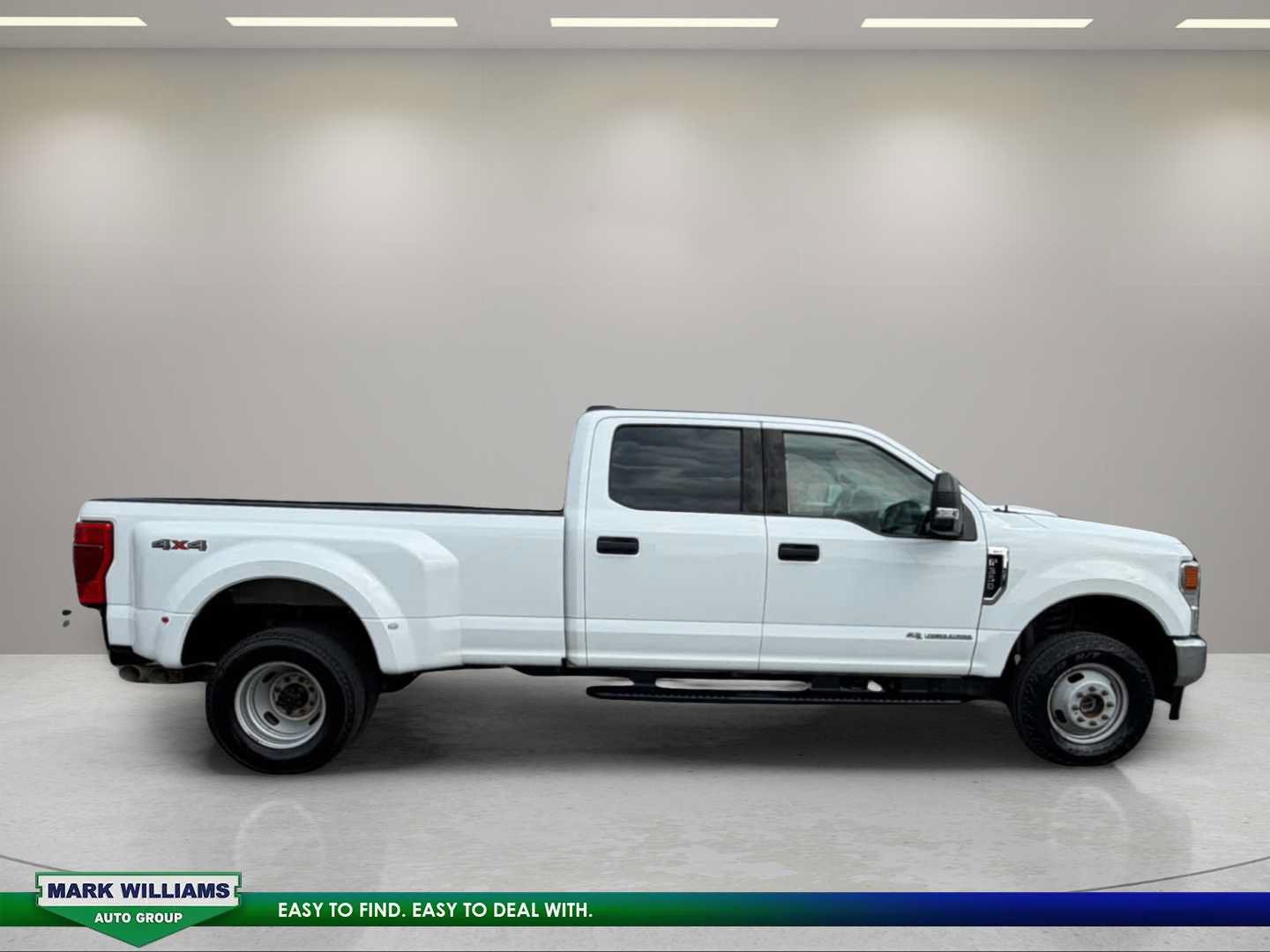 Used 2022 Ford F350 XLT AWD/4WD image 4