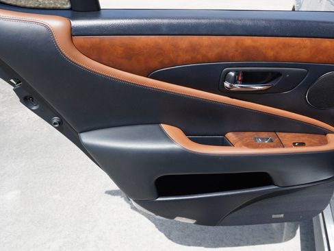 Used 2010 Lexus LS 460 w/ Sport Pkg RWD image 36