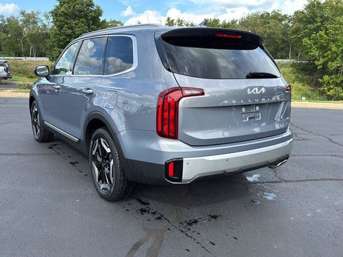 Used 2024 Kia Telluride S w/ S Sunroof Package AWD/4WD image 3