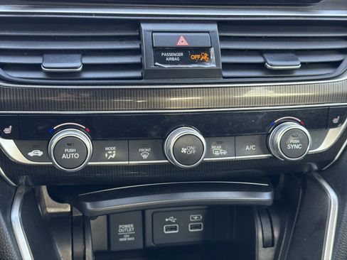 Certified 2021 Honda Accord Sport image 19