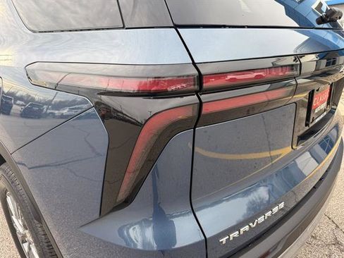 New 2026 Chevrolet Traverse LT w/ LPO, Floor Liner Package image 31