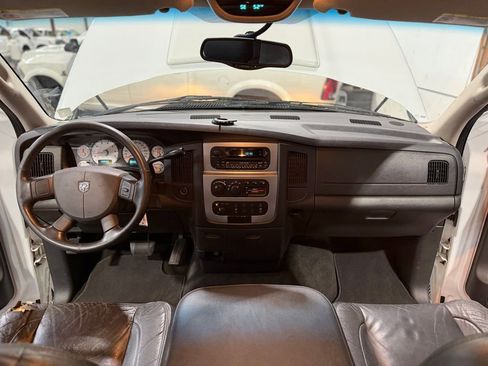 Used 2005 Dodge Ram 1500 Truck SLT AWD/4WD image 13