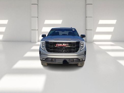 Used 2023 GMC Sierra 1500 Elevation w/ X31 Off-Road Package AWD/4WD image 2