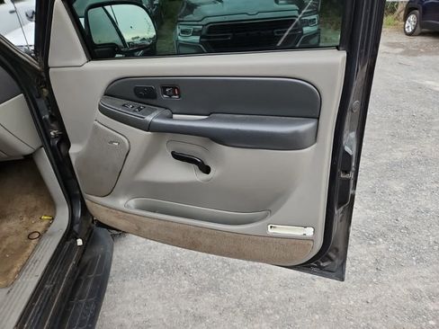 Used 2003 GMC Yukon SLT w/ 1SD Preferred Equipment Group AWD/4WD image 23