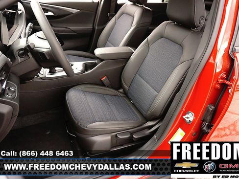 New 2026 Buick Envista Preferred FWD image 13