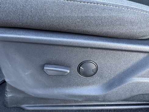 Used 2025 Ford F350 XLT image 12