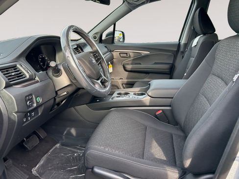 New 2026 Honda Ridgeline Sport image 9