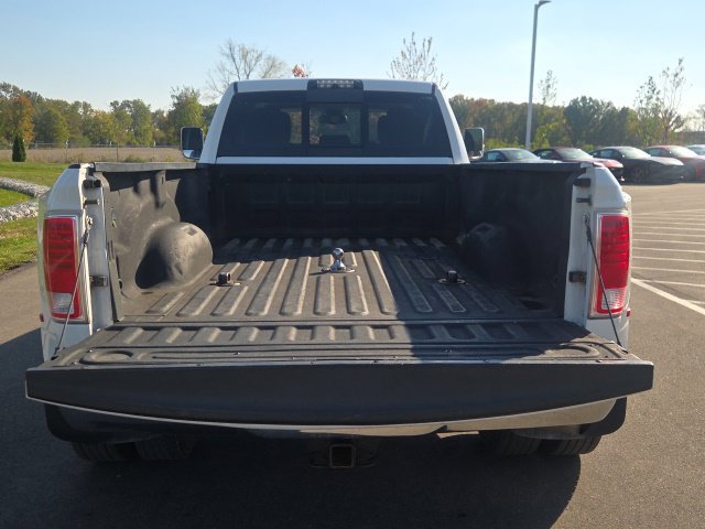 Used 2017 RAM 3500 Laramie Longhorn AWD/4WD image 9