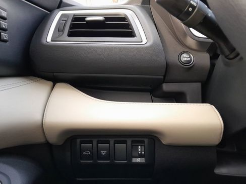 New 2026 Subaru Ascent Limited AWD/4WD image 11