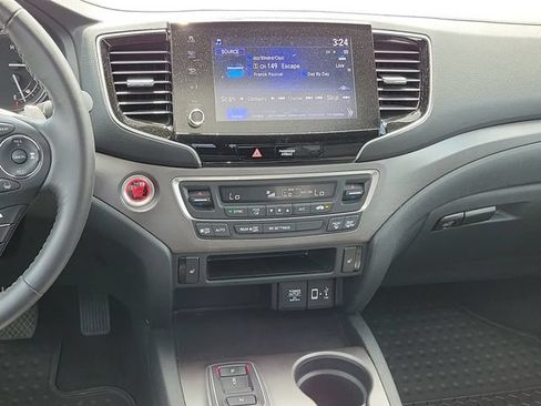 Certified 2023 Honda Ridgeline RTL image 24