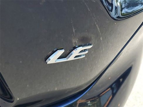 Used 2022 Toyota Corolla LE image 10