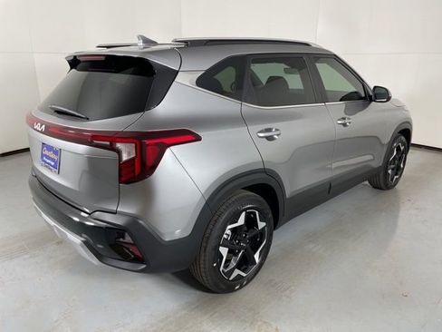 New 2026 Kia Seltos EX image 8