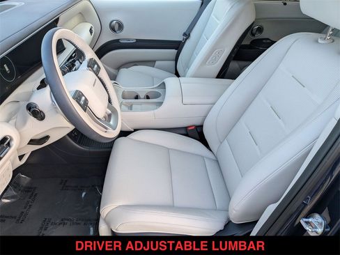 Used 2026 Hyundai Palisade Calligraphy image 3