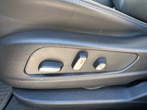 Certified 2024 Cadillac XT6 Premium Luxury w/ LPO, Floor Liner Package image 17