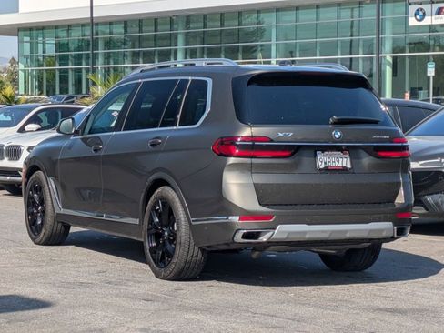 Used 2026 BMW X7 xDrive40i AWD/4WD image 8