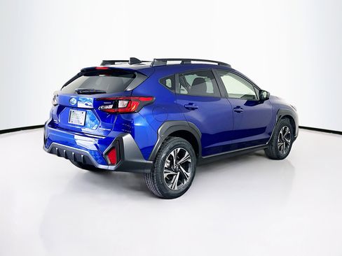 Used 2025 Subaru Crosstrek 2.0i Premium AWD/4WD image 9