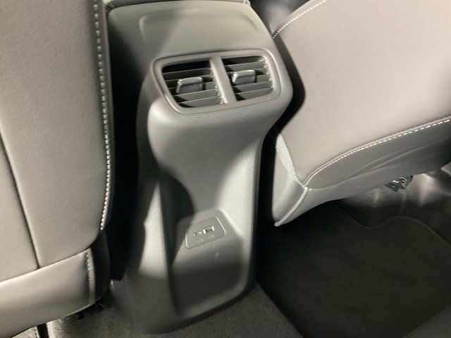 Used 2024 Buick Envision Preferred AWD/4WD image 24