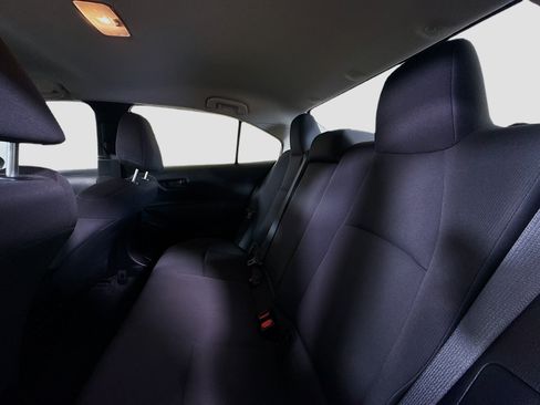 Used 2022 Toyota Corolla LE image 24