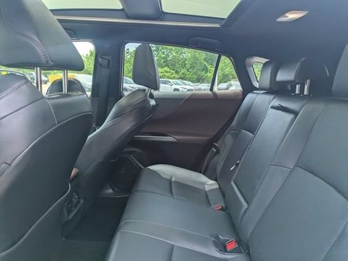 Used 2021 Toyota Venza Limited w/ Advanced Technology Package AWD/4WD image 17