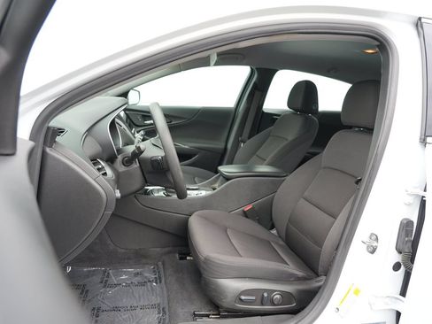 Used 2023 Chevrolet Malibu LT w/ Driver Confidence Package FWD image 12