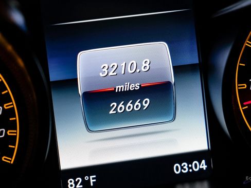 Used 2018 Mercedes-Benz AMG GT C image 73