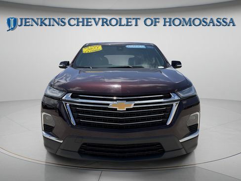 Used 2023 Chevrolet Traverse LT FWD image 12