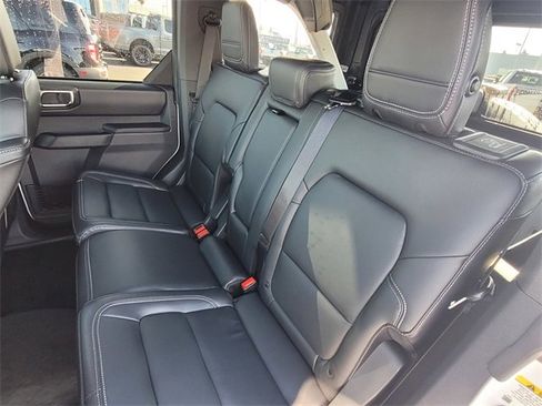 New 2025 Ford Bronco Outer Banks image 6