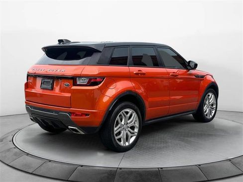 Used 2017 Land Rover Range Rover Evoque HSE Dynamic image 5