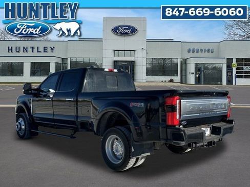 Used 2025 Ford F450 Platinum w/ Platinum Plus Package image 5