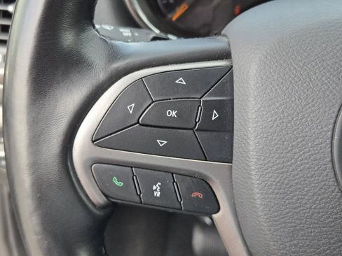 Used 2021 Jeep Grand Cherokee Freedom Edition RWD image 17