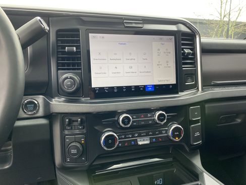 Used 2026 Ford F250 Platinum image 35