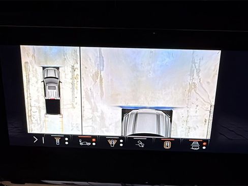 Used 2024 GMC Sierra 1500 AT4 w/ AT4 Premium Package image 36