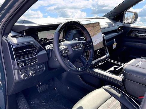 New 2026 GMC Yukon AT4 Ultimate image 6