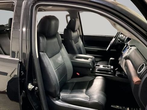 Used 2020 Toyota Tundra Limited w/ Limited Premium Package AWD/4WD image 7