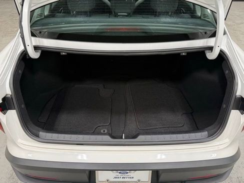 Used 2025 Kia K4 EX FWD image 33