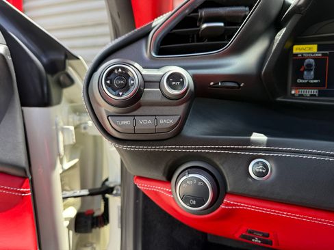 Used 2018 Ferrari 488 Spider RWD image 50