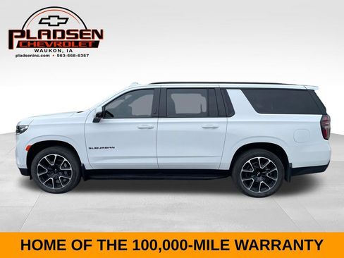 Used 2024 Chevrolet Suburban RST w/ Luxury Package AWD/4WD image 2